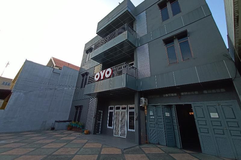 Oyo 916 Bintara Hotel